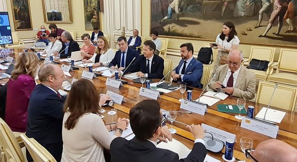 Andalucía solicita al Ministerio máxima celeridad en el reparto de los fondos europeos