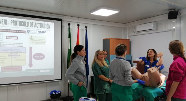 El Área Sanitaria Axarquía forma a profesionales de Ginecología en distocia de hombro 