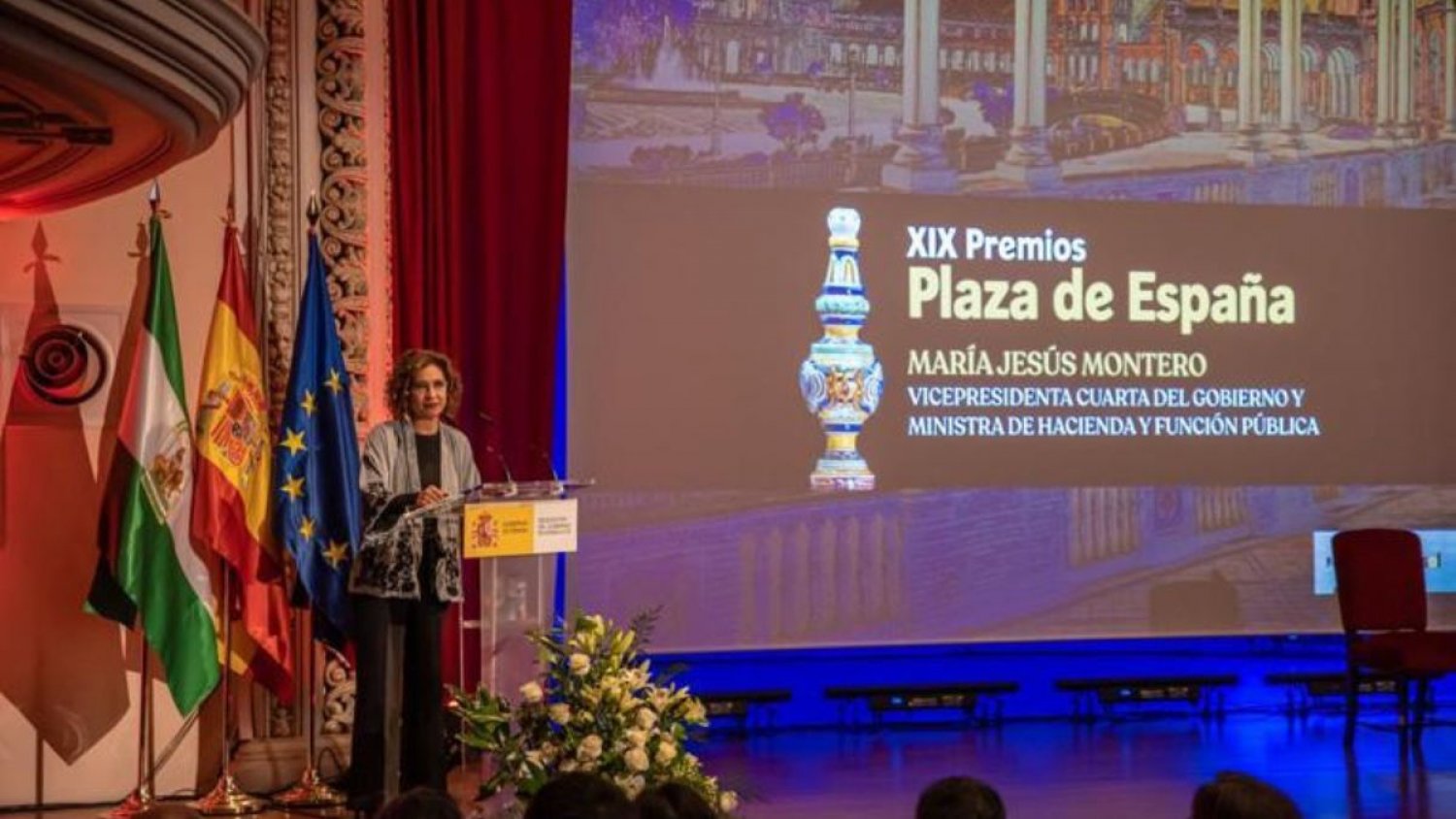 El catedrático de Oncología de la UMA Emilio Alba, galardonado con el Premio Plaza de España 