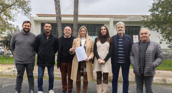 El PCA acusa a Moreno Bonilla de 'traicionar' a Alhaurín el Grande al dejar sin fondos la residencia ocupacional