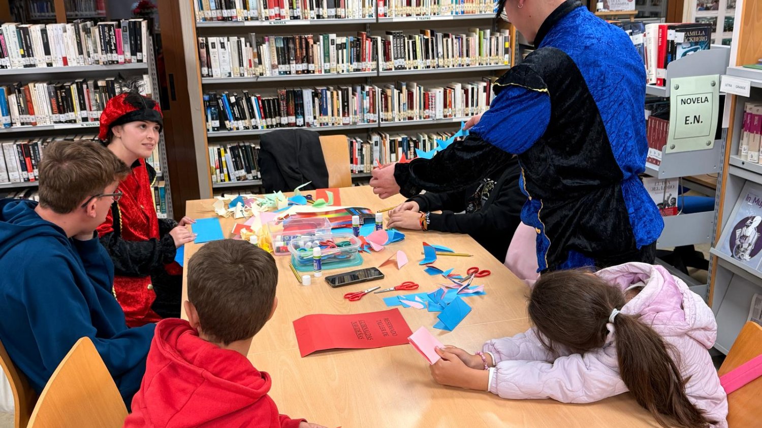 El Ayuntamiento de Rincón de la Victoria celebrará talleres navideños en las bibliotecas del municipio