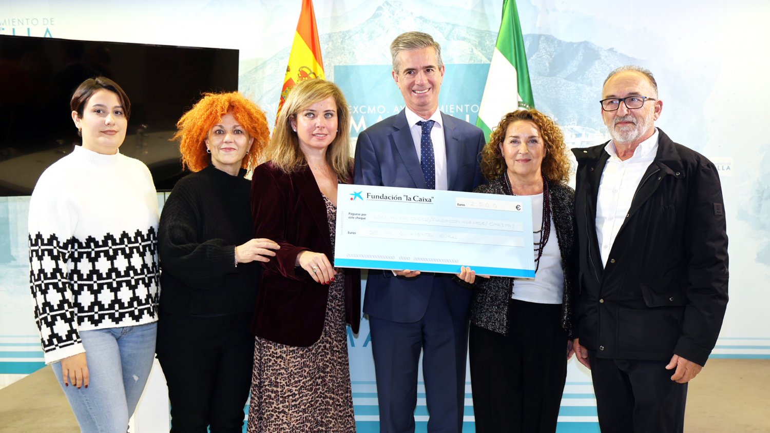El Ayuntamiento de Marbella respalda la iniciativa solidaria de CIT y La Caixa para donar regalos a familias atendidas por ONGs