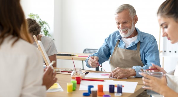 Casi 2.200 personas participan en los 98 talleres gratuitos de envejecimiento activo impulsado por el Ayuntamiento de Málaga