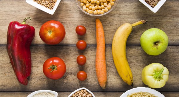 El Ayuntamiento de Málaga insta al Gobierno a eliminar el IVA de los alimentos básicos y rebajar el de la carne y el pescado