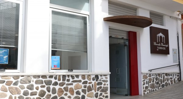 El Ayuntamiento de Torrox licita el puesto que completará el Mercado Municipal