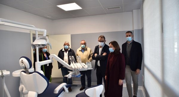 La Junta invierte 2,3 millones de euros en la mejora y creación de gabinetes odontológicos en Málaga
