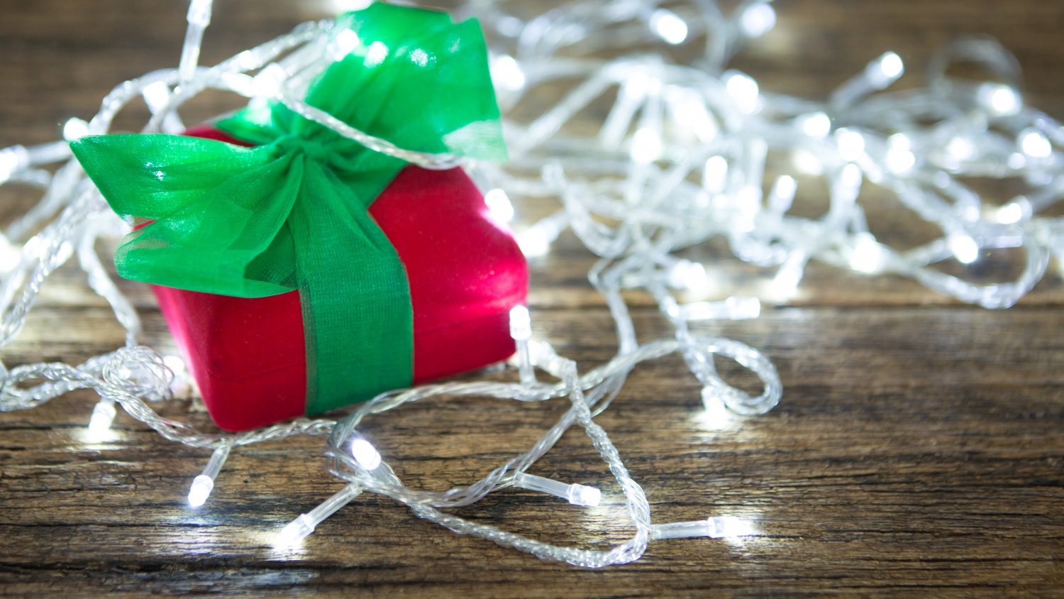 RAEE Andalucía lanza una guía de reciclaje para evitar que la renovación tecnológica de Navidad acabe en la basura