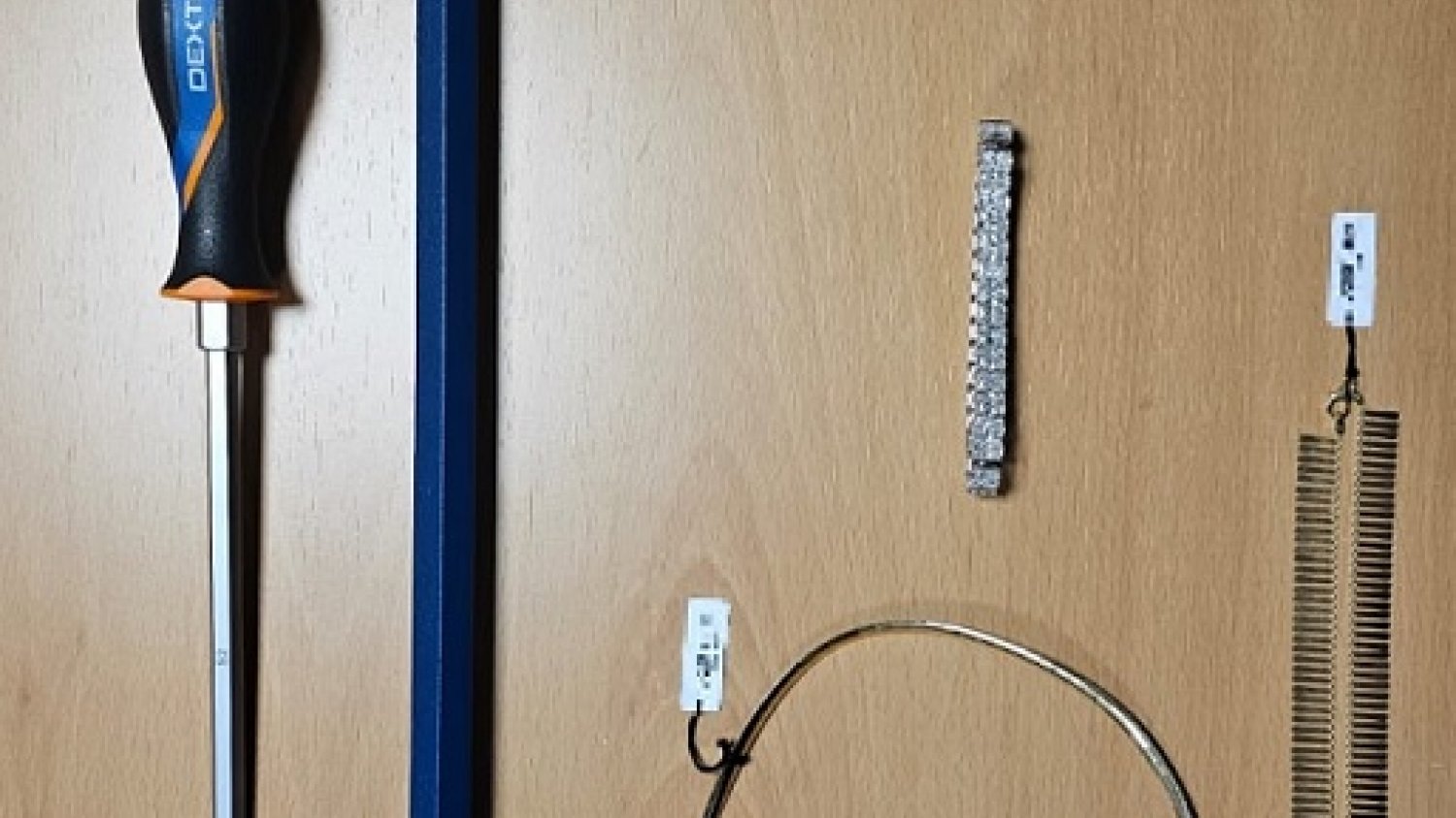 Detenido en Marbella tras asaltar una joyería en un centro comercial y robar piezas de oro valoradas en 13.000 euros