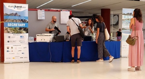 UMA.- La conferencia europea sobre aguas subterráneas 'Eurokarst 2022' se celebra en la universidad