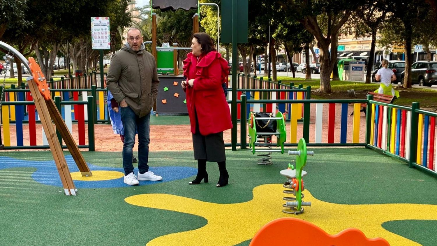 Torremolinos invierte 48.000 euros en la remodelación integral del parque infantil de la avenida Marifé de Triana