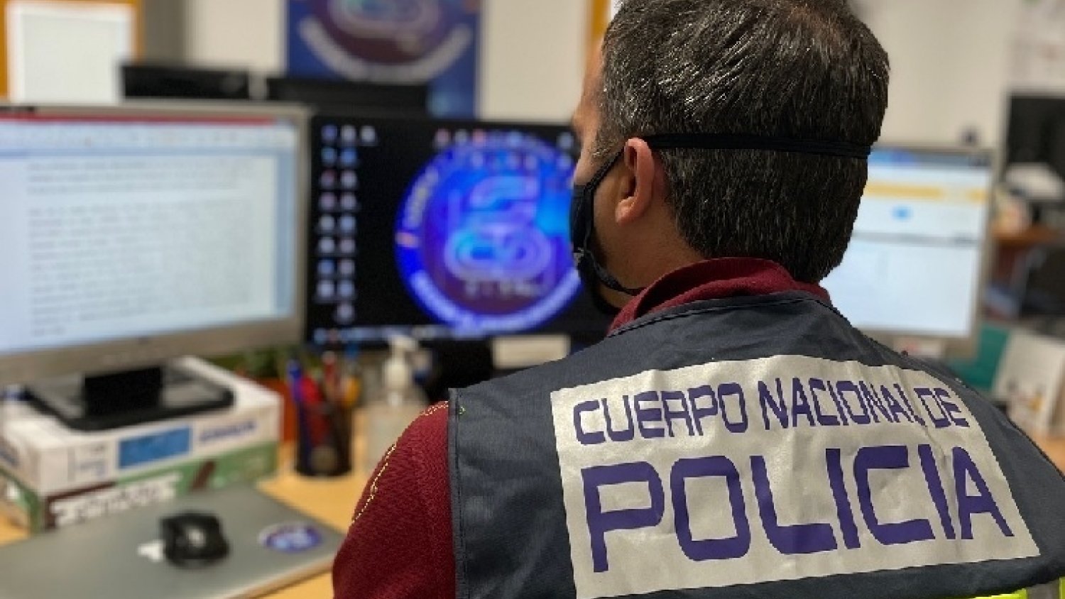 Detenida una mujer en Málaga por acosar a través de redes sociales a la pareja actual de su exmarido