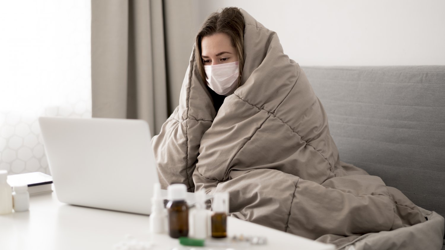 Andalucía prorroga hasta el 6 de febrero el uso de mascarillas en centros sanitarios ante la persistencia de la gripe