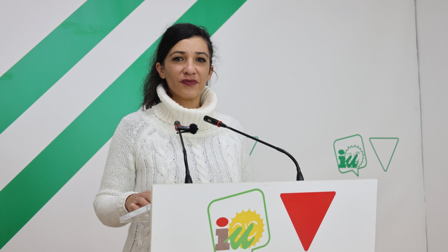 IU Málaga denuncia la supresión de 347 aulas públicas mientras la Junta incrementa la financiación a la educación privada