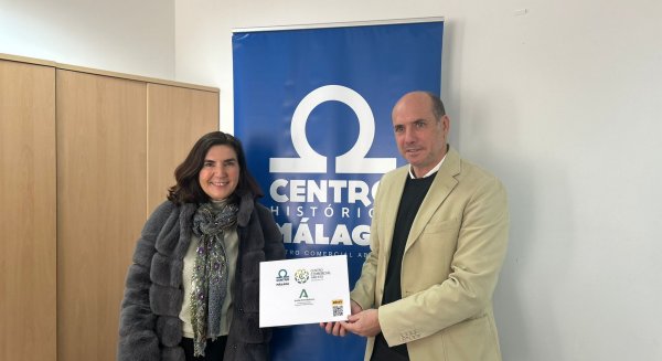 La Junta refuerza su respaldo al pequeño comercio de Málaga como motor de empleo