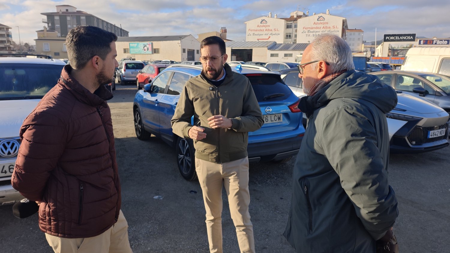 El PSOE de Vélez-Málaga denuncia la venta de suelo público para viviendas 'inaccesibles'