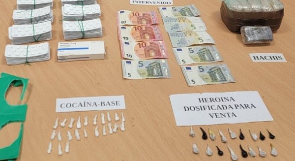 Desarticulado un inmueble en el distrito norte de Málaga que acogía un dispensario de sustancias estupefacientes