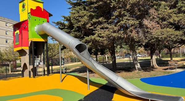 El Ayuntamiento de Málaga oferta el concurso para la creación de zonas de sombraje en tres parques de Teatinos 