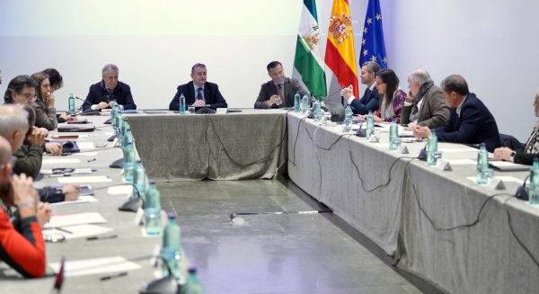 Andalucía unifica el funcionamiento de sus parques de bomberos y establece tiempos máximos de llegada