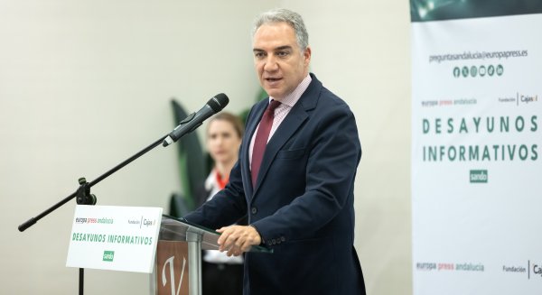 Bendodo sitúa a Málaga como el referente del PP para 'reparar la democracia' en España