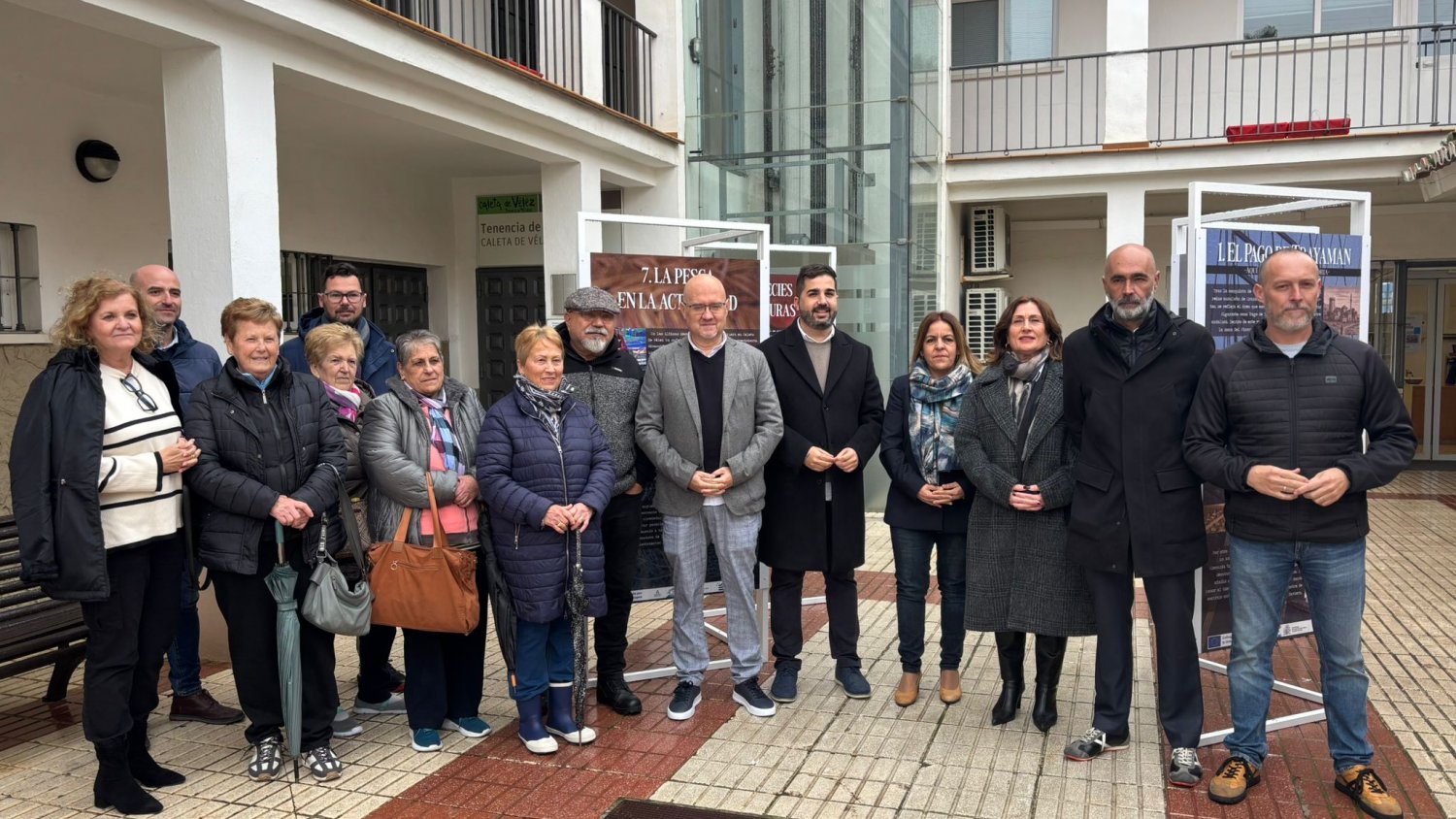 La Caleta de Vélez pone en valor su tradición pesquera con una nueva exposición de paneles históricos