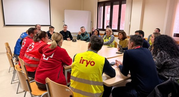 Continúan los trabajos de emergencia para la retirada de los vagones siniestrados en el accidente en Adamuz 