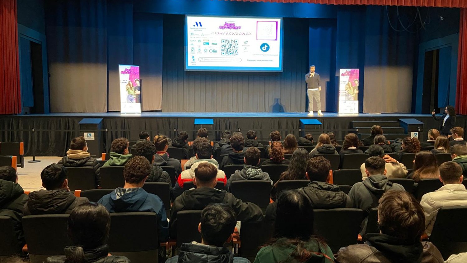 Más de 1.700 jóvenes de la provincia de Málaga se forman en emprendimiento con las nuevas jornadas de la Diputación