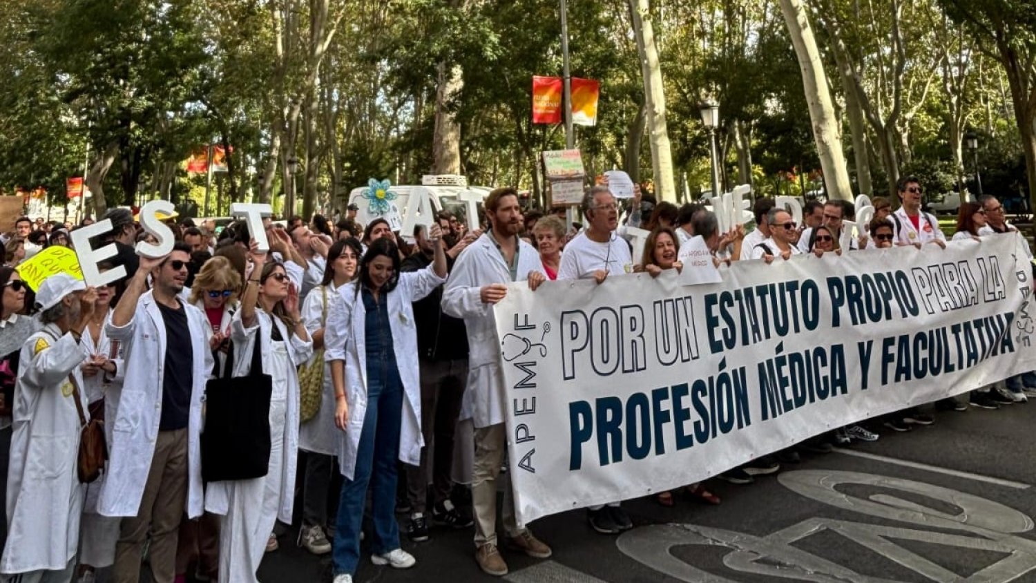 El Comité de Huelga anuncia un paro indefinido desde el 16 de febrero para lograr un Estatuto Médico y Facultativo