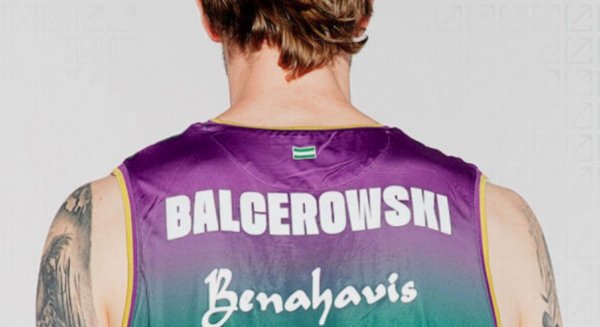 Olek Balcerowski y el Unicaja llegan a un acuerdo para prolongar su contrato: dos temporadas más y una opcional 