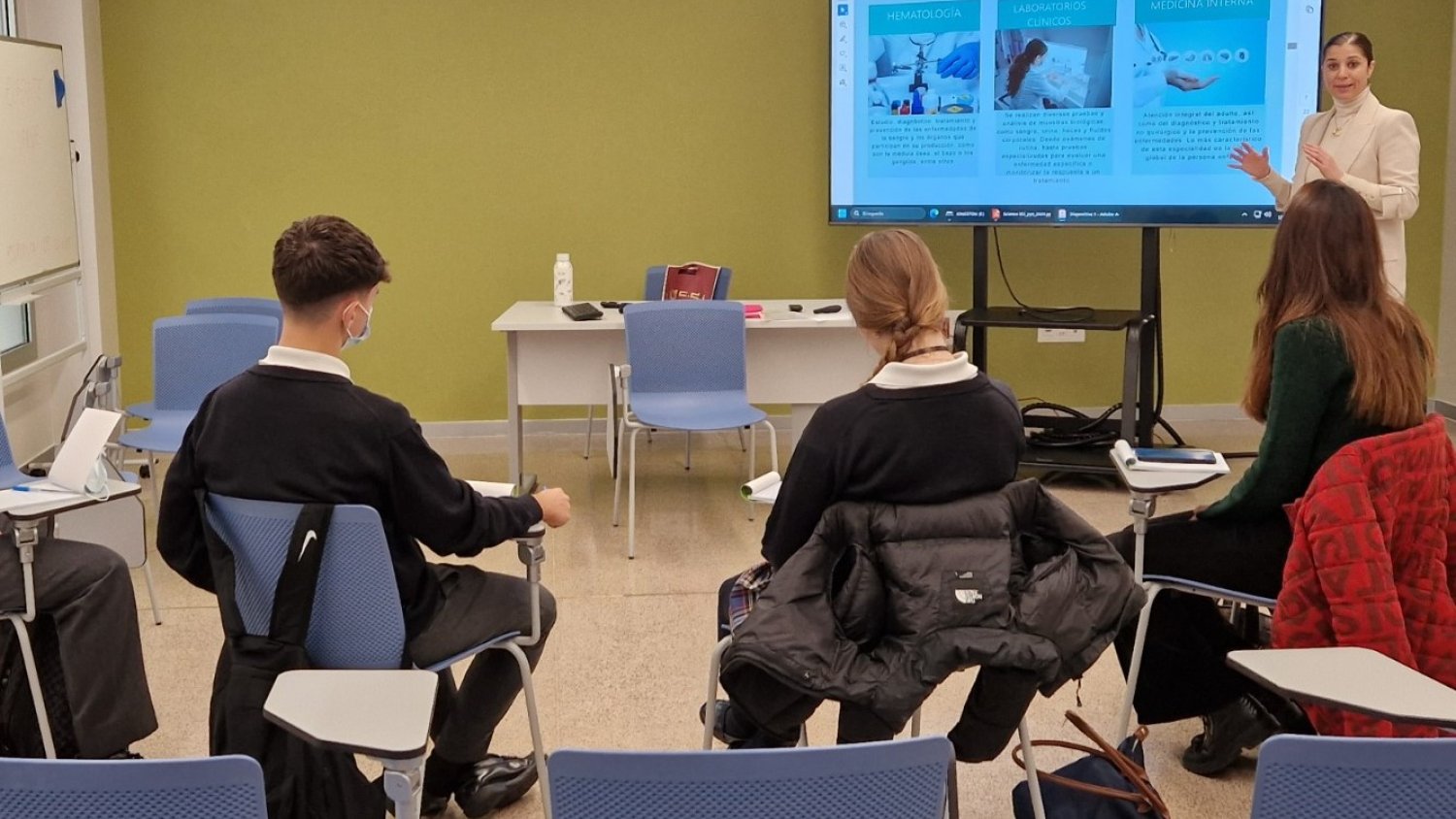 El Costa del Sol y la UMA acercan la investigación biomédica a los alumnos de Secundaria con ‘ScienceIES’