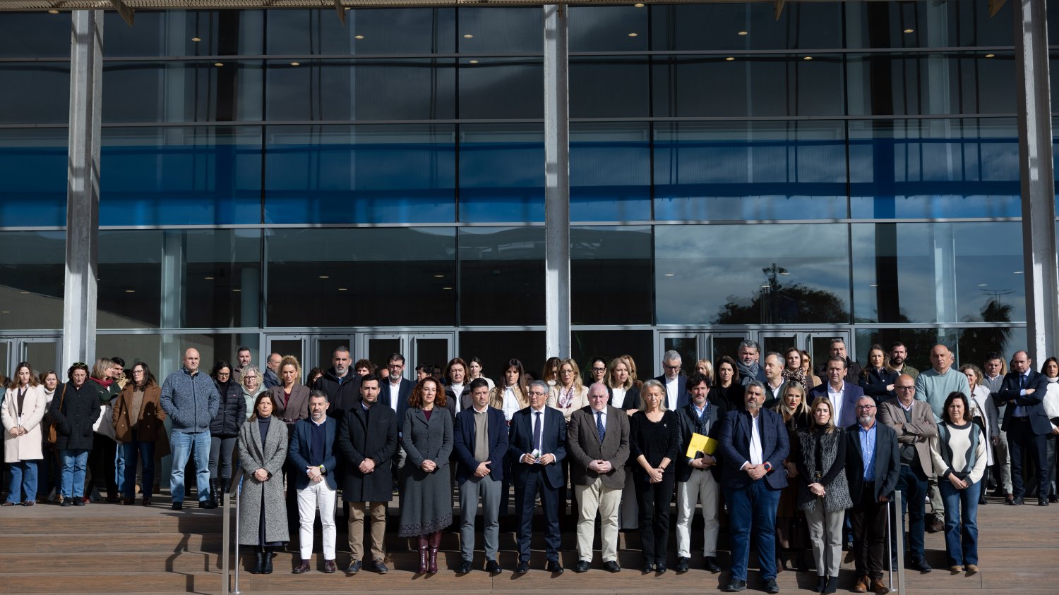 La Diputación de Málaga guarda un minuto de silencio por la última víctima de violencia de género en Alhaurín el Grande