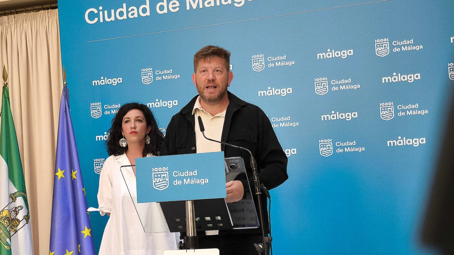 Con Málaga critica el 'doble gasto' en la Plaza de San Pedro de Alcántara tras una reforma fallida