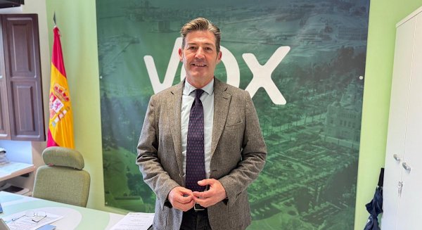 VOX exige en el Pleno la suspensión de la licencia del centro de menores de Churriana