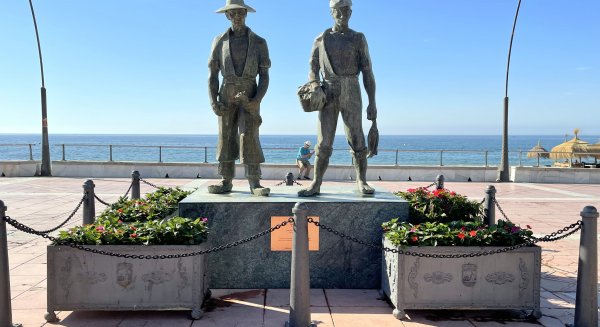 Finaliza la restauración de las doce obras incluidas en la Ruta de las Esculturas de Estepona
