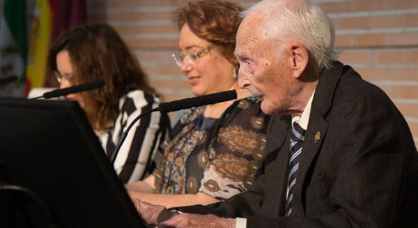 Fallece a los 98 años Guillermo Jiménez Smerdou, referente del periodismo