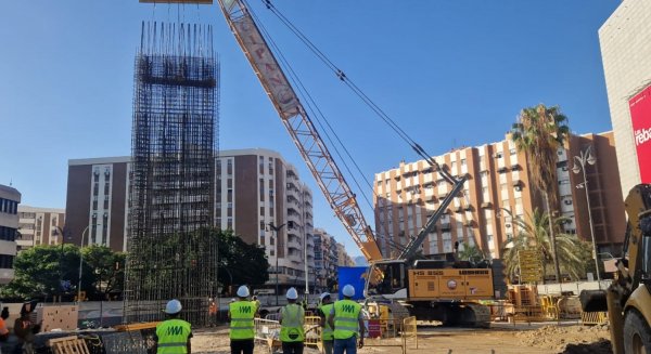 Nueva reordenación del tráfico en Armengual de la Mota e Hilera por las obras del Metro