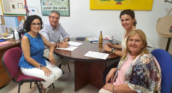 Las pistas polideportivas del CEIP La Candelaria en Benagalbón se abren de nuevo al público
