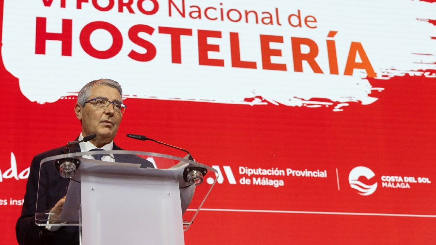 Francisco Salado sitúa la colaboración público-privada como las claves del éxito hostelero en la Costa del Sol