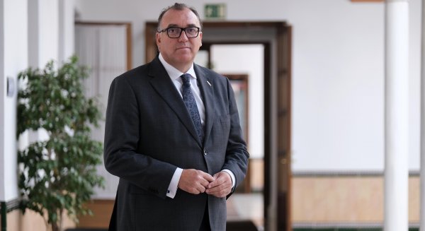 Arturo Bernal exige al Gobierno que rectifique su plan de viviendas turísticas tras el varapalo de Bruselas