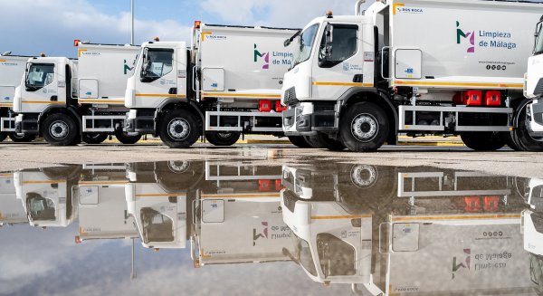 El Ayuntamiento de Málaga incorpora 60 nuevos vehículos para reforzar la limpieza y recogida
