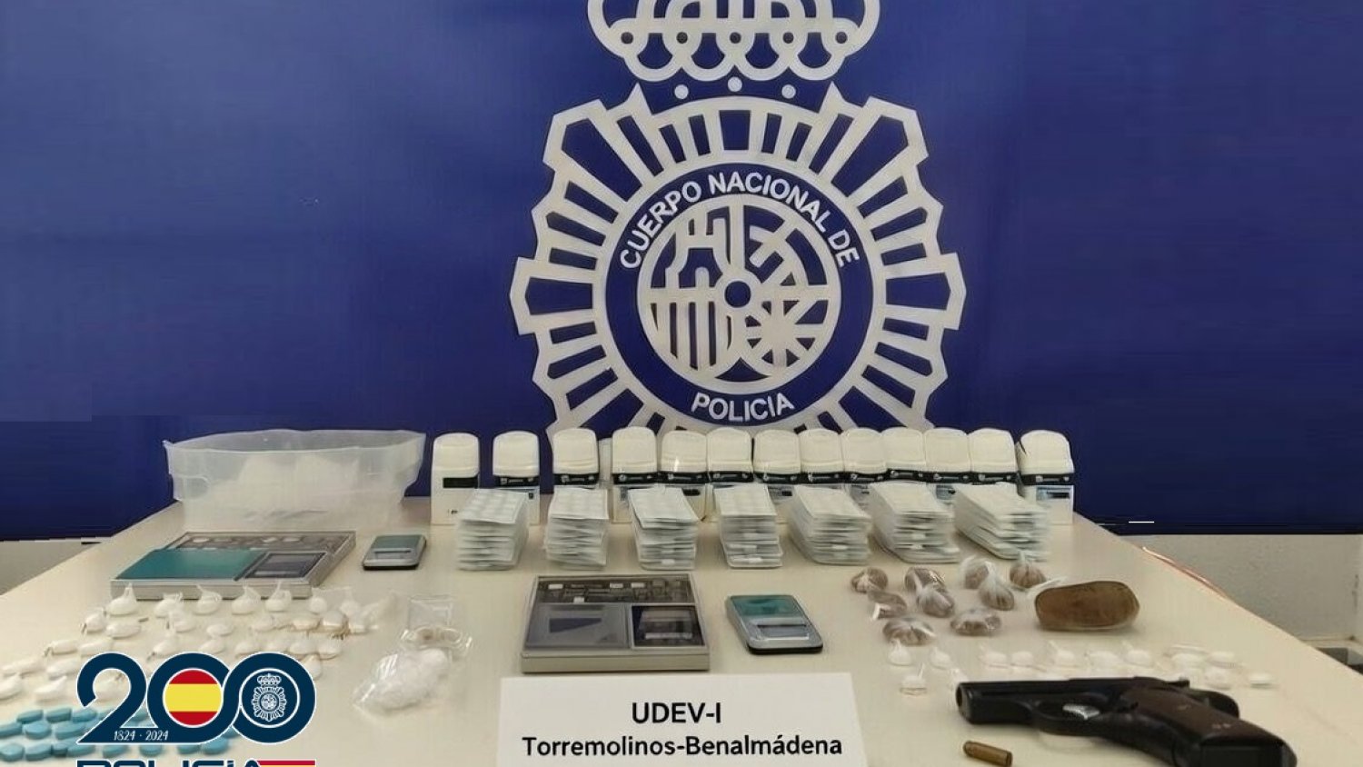 Detenidas dos personas en Torremolinos al frente de un punto de venta de drogas 