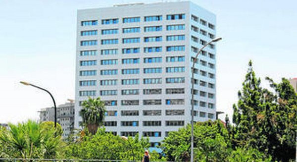 CCOO denuncia el grave deterioro del Edificio de Usos Múltiples de la Junta 