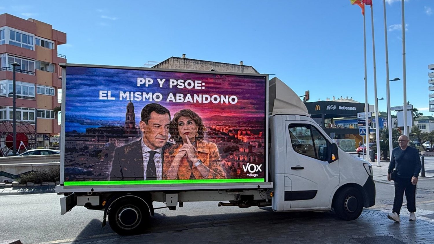VOX traslada a la Costa del Sol su campaña ‘PP y PSOE: El mismo abandono’ para denunciar el colapso sanitario
