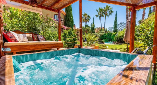 La Sierra de las Nieves y la Serranía de Ronda lideran las escapadas rurales de San Valentín 