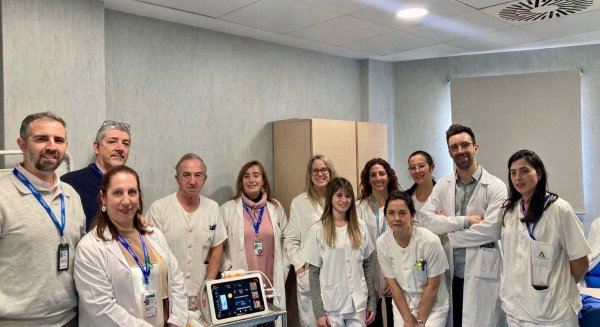 El Hospital de Antequera incorpora una tecnología pionera para detectar el hígado graso sin necesidad de biopsia