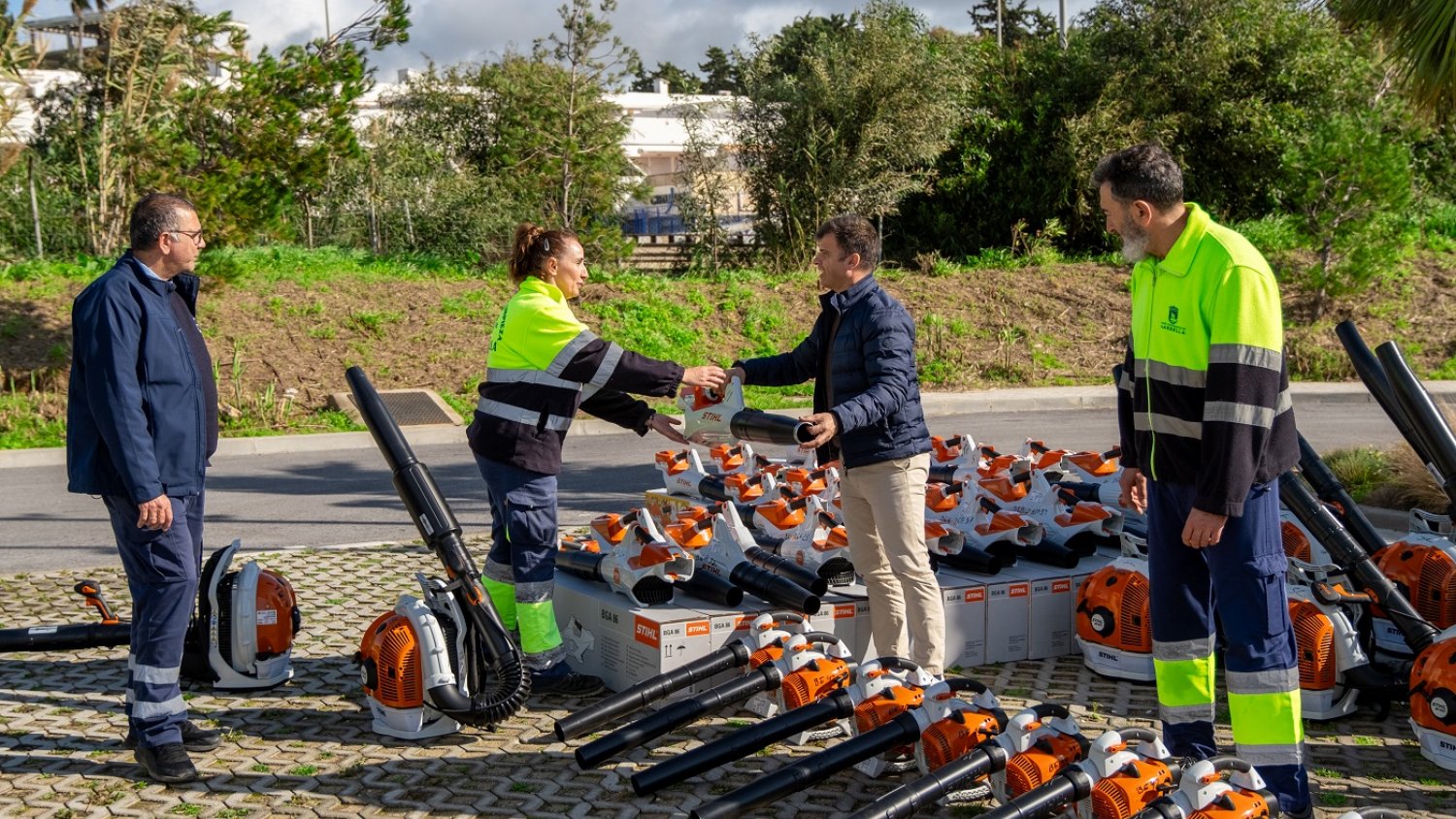 Marbella incorpora 77 nuevos equipos eléctricos para optimizar el servicio de limpieza