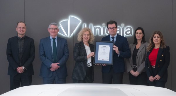 Unicaja renueva la certificación de AENOR que respalda su compromiso con la seguridad y la salud laboral