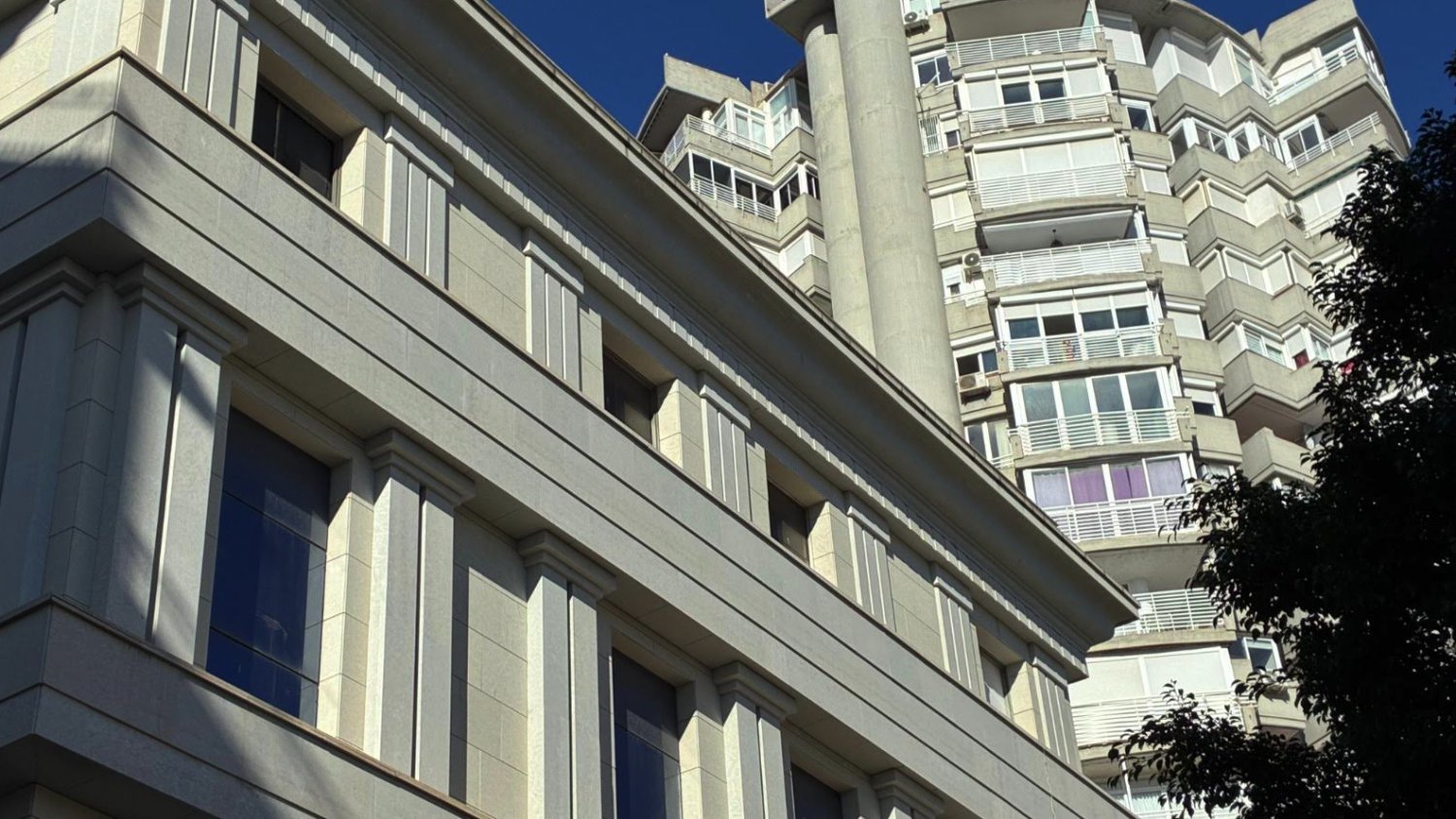 El edificio de la Plaza Pablo Ruiz Picasso pasa a ser de naturaleza social a educativa para albergar un centro universitario