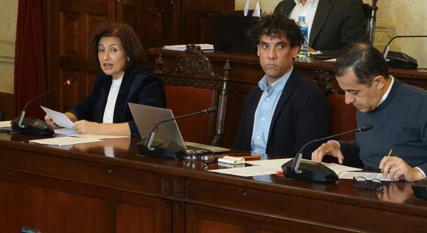El PSOE acusa al PP de 'imponer el rodillo de su mayoría absoluta' para ocultar cómo se adjudica la vivienda pública 