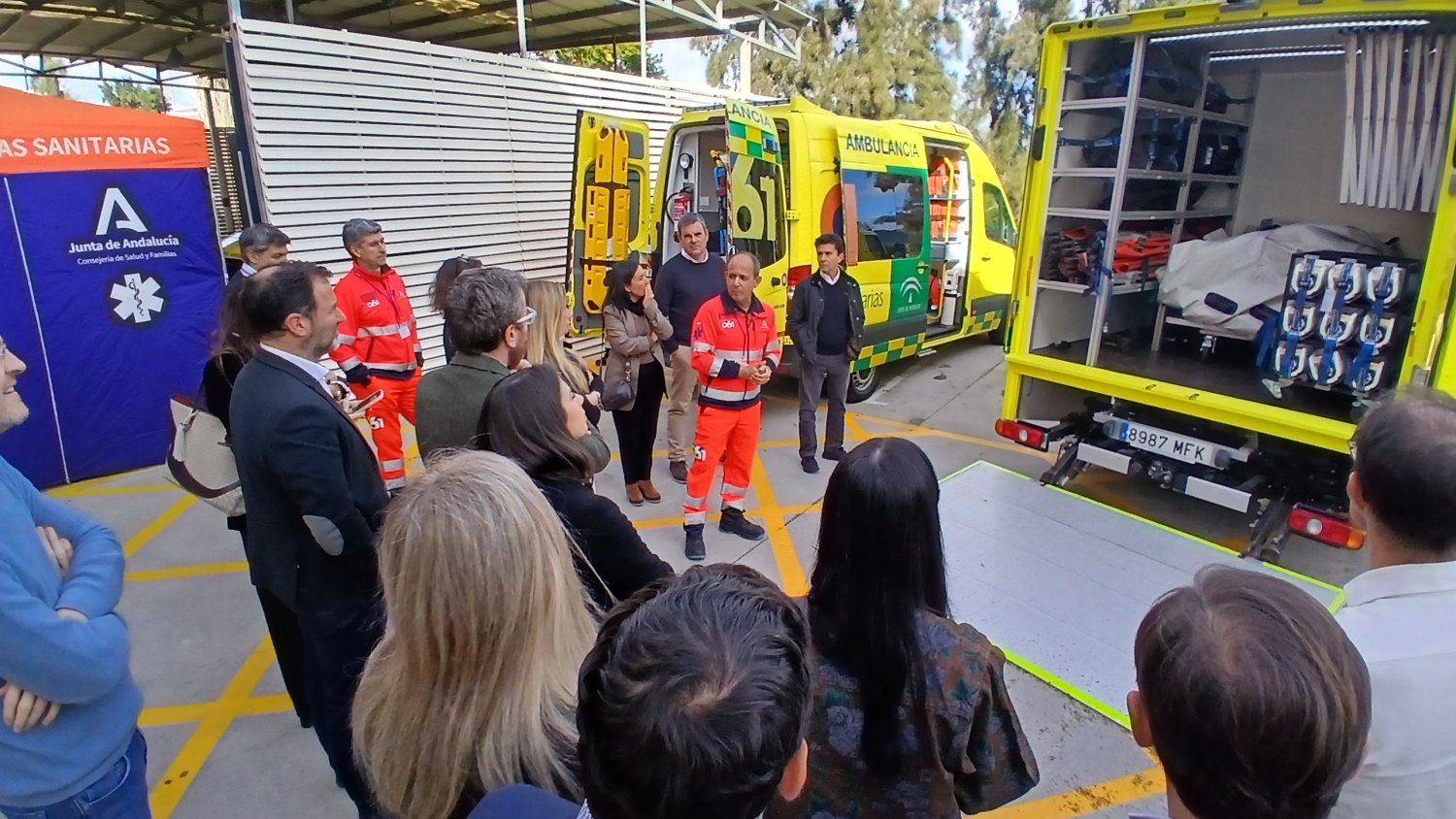 El 061 de Andalucía muestra su modelo de gestión de emergencias a alumnos de alta dirección de salud de San Telmo