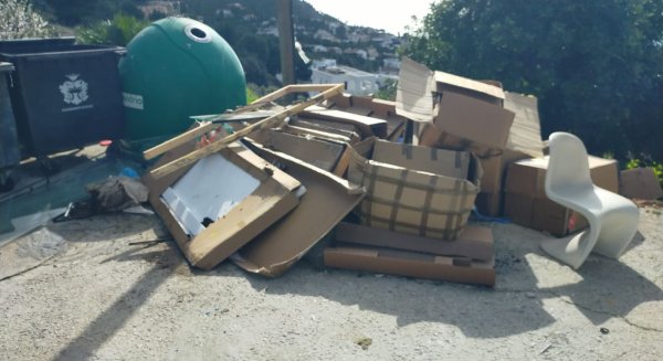 Mijas intensifica la vigilancia contra los vertidos ilegales con multas que pueden alcanzar los 3.000 euros